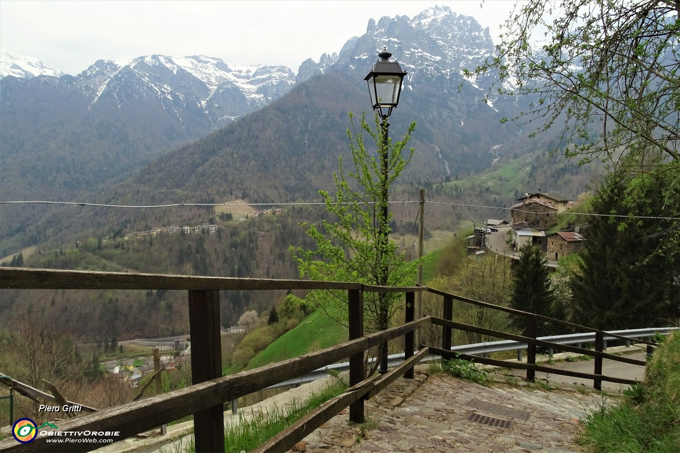 99 Da Cantello scendo a Grasso dove ho lasciato l'auto.JPG